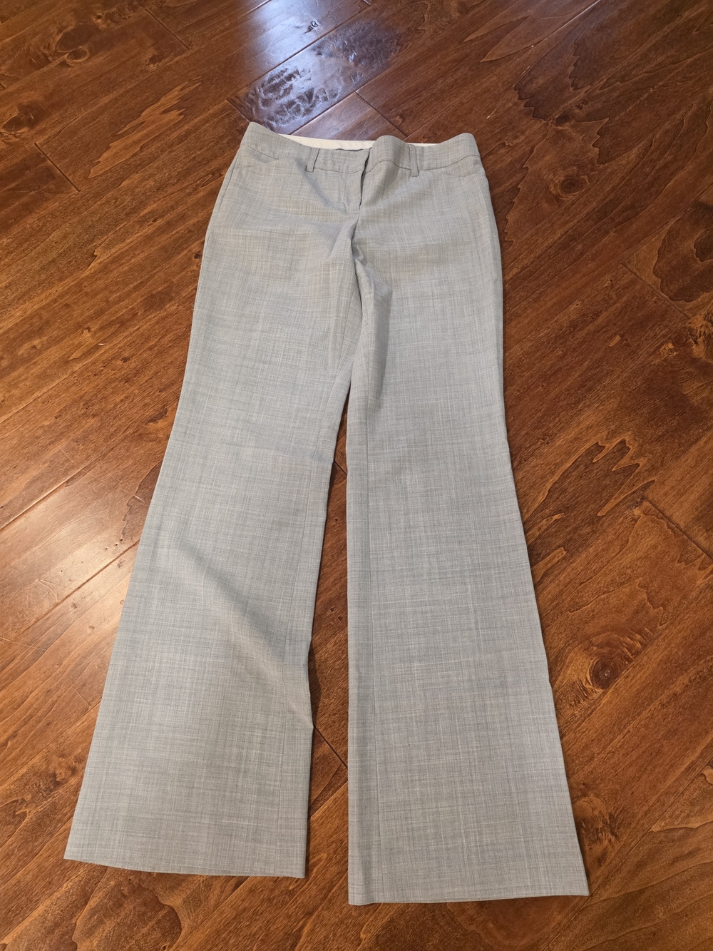 Express Light Gray Wide-Leg Editor Dress Pants Sz 2R EUC